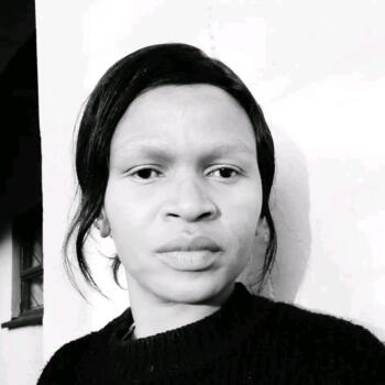 Babysitter Port Elizabeth: Zintle