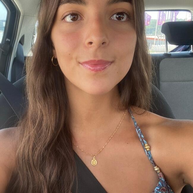 Babysitter em Algés: Inês