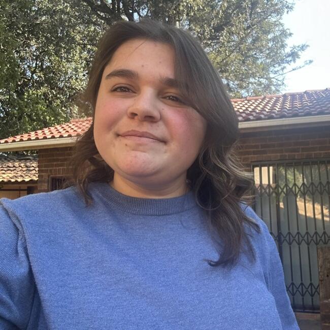 Pýla bölgesinde bebek bakıcısı: Valentina