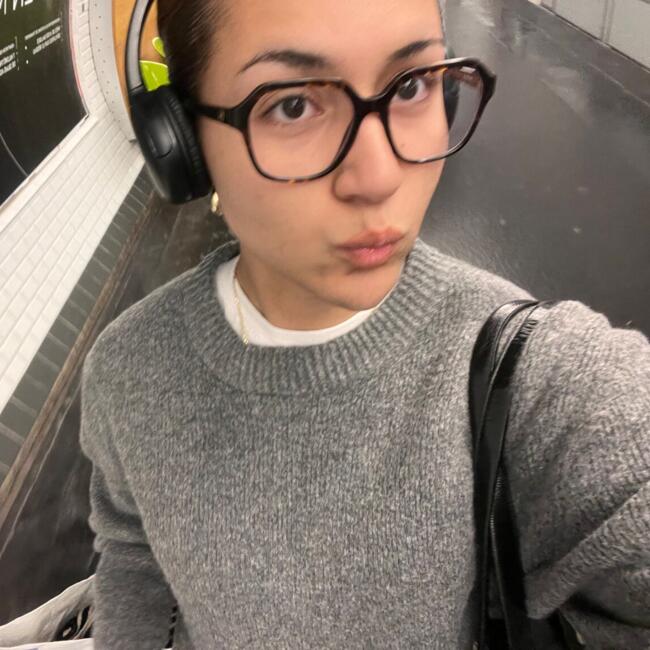 Babysitter in Courbevoie: Lilou