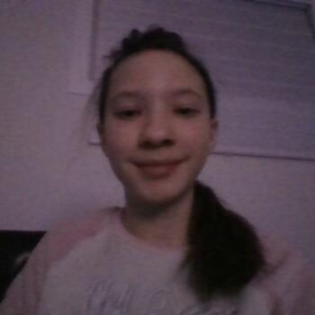 Baby-sitter in Kanata: Maycie