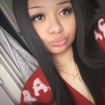 Babysitter in Ottange: Erin