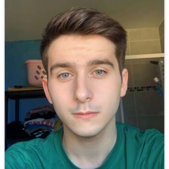 Babysitter in Noyelles-sous-Lens: Brian