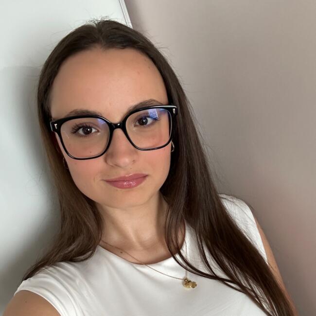 Babysitter in Cormeilles-en-Parisis: Emy