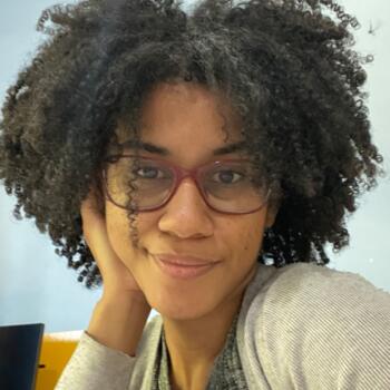 Babysitter in Dourados: Geisi