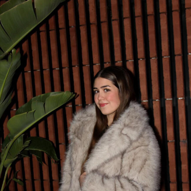Babysitter in Mataró: Ariadna Perez