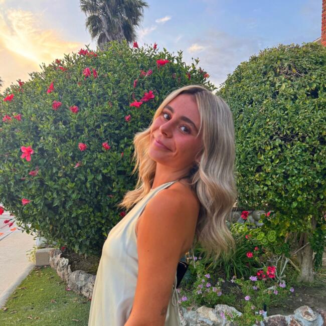 Babysitter in La Verne: Alyson