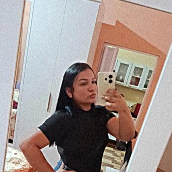 Emprego de babá em Campinas: emprego de babá Romario