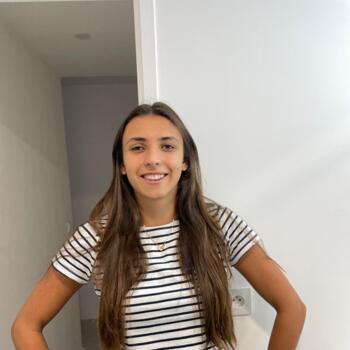 Babysitter in Grenoble: Juliette