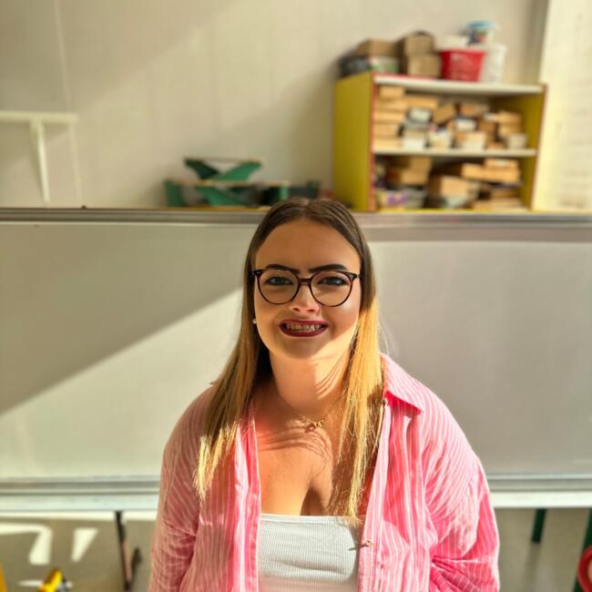 Babysitter in Laneuveville-devant-Nancy: Candice