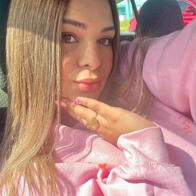 Babysitter in Humacao: Joslyann