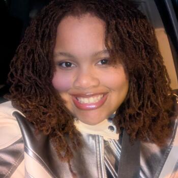 Babysitter in Nashville: Laryn