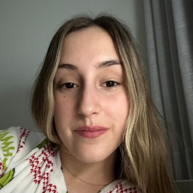 Canguro en Palafrugell: Nahia