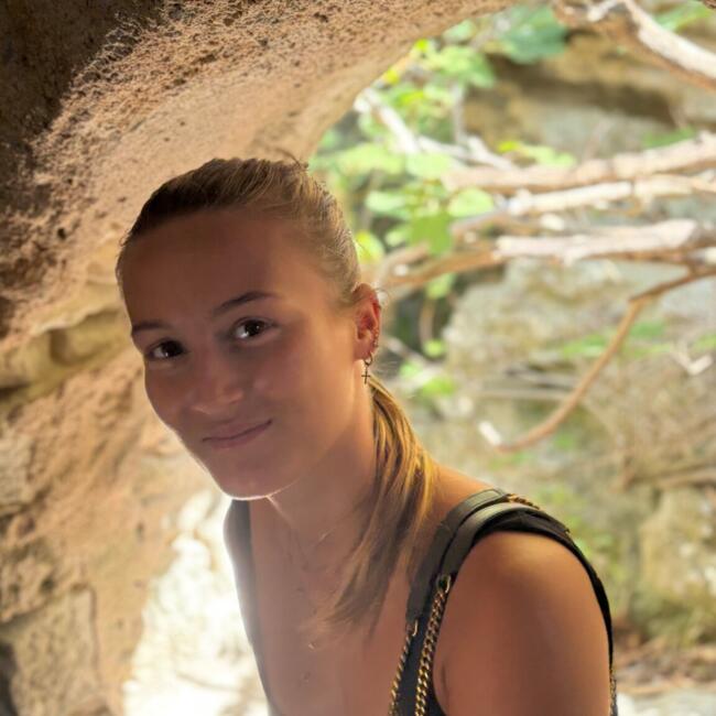 Babysitter in Cumières: Ela-Rose