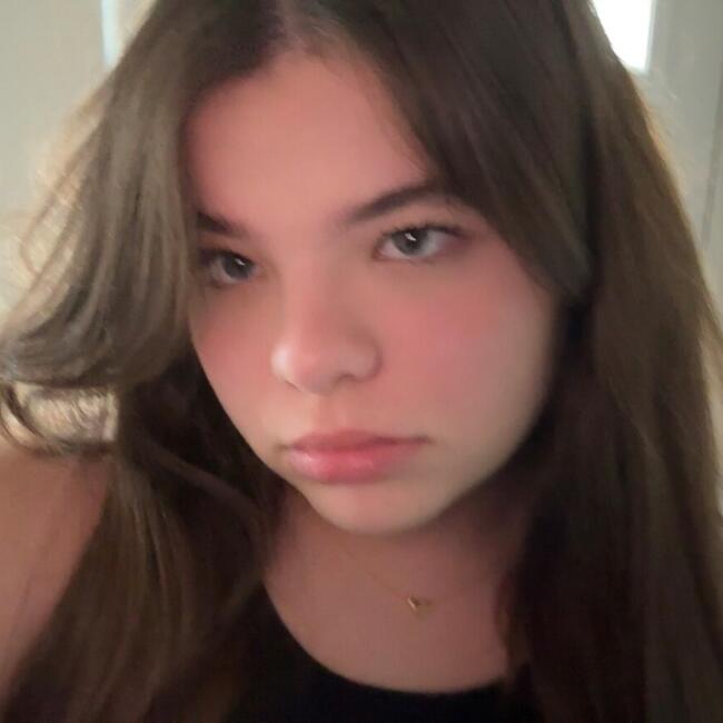 Babysitter in High Wycombe: Emma