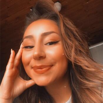 Babysitter in Genk: Yasemin