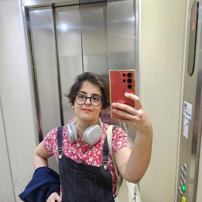 Babysitter in Cenon: Niloufar