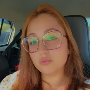 Babysitter in Curitiba: Laura