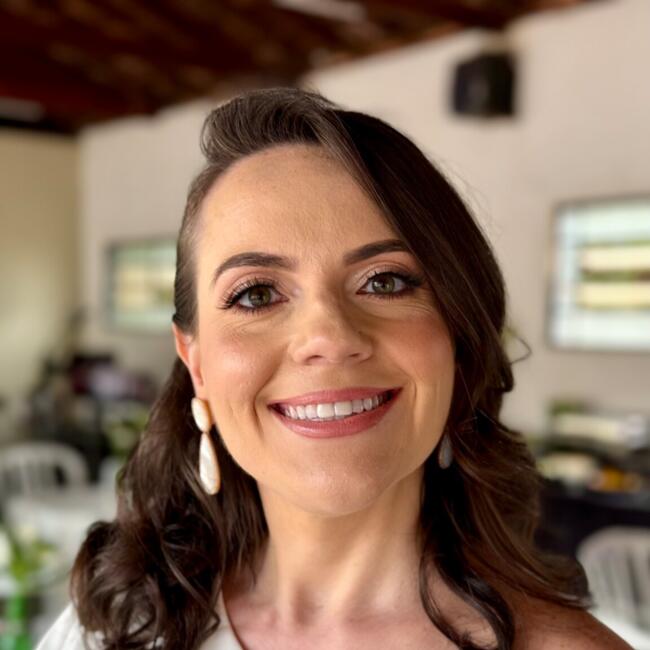 Emprego de babá em Jaú: Jéssica