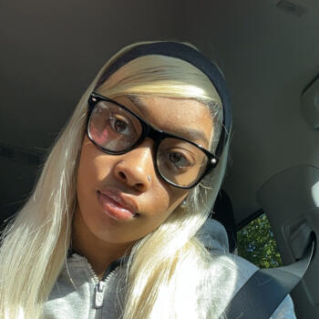 Babysitter in Lexington: Ajiya
