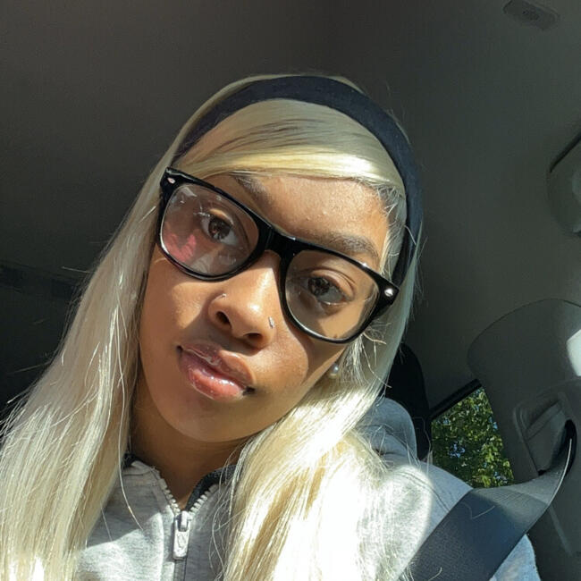 Babysitter in Lexington: Ajiya