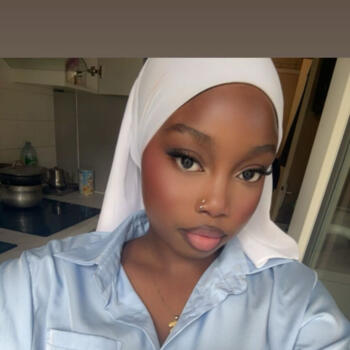 Babysitter Paris: Aissata