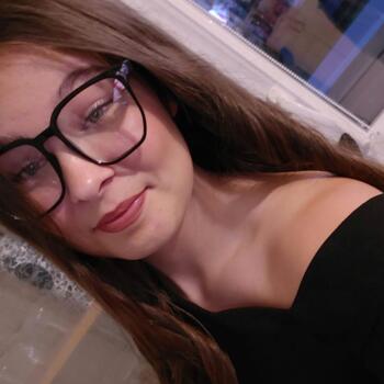 Babysitter in Saint-André-lez-Lille: Melina