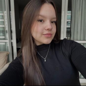 Babysitter in Maringá: Natalia