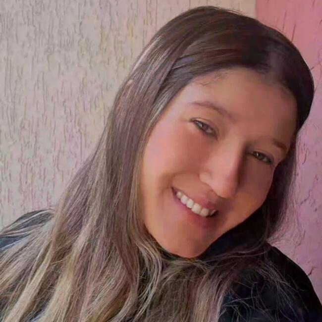 Babysitter em Fafe: Mayara