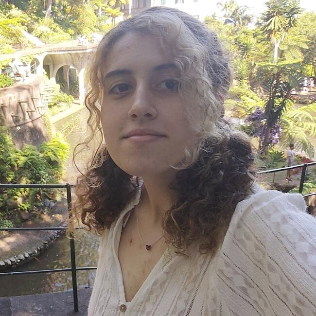 Babysitter em Paredes: Inês