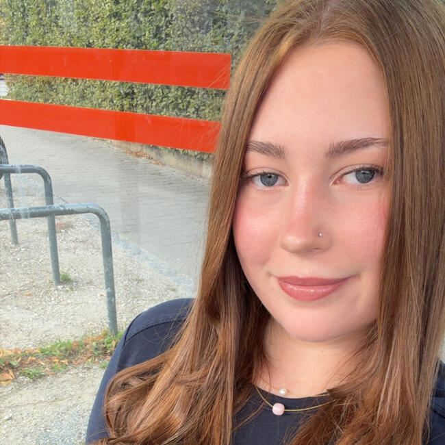 Babysitter in Stetten (Regierungsbezirk Mittelfranken): Anna