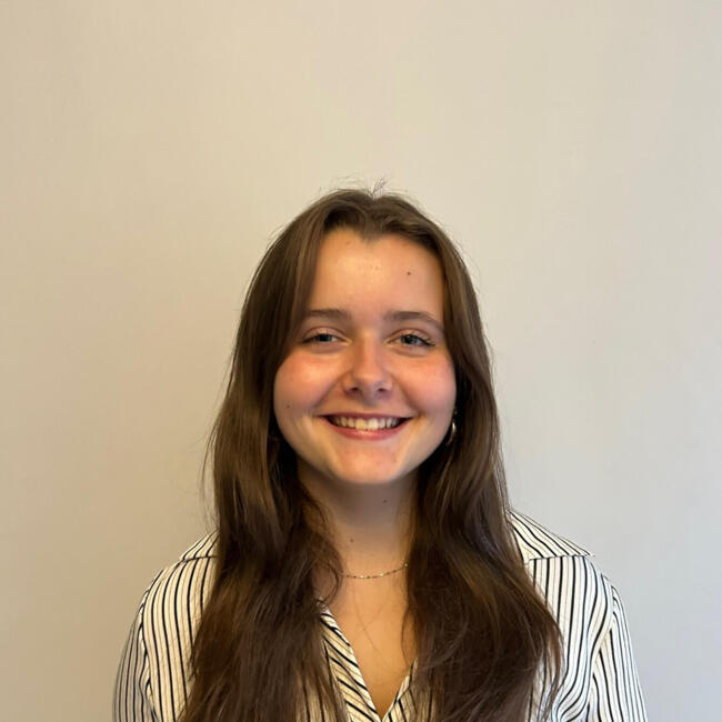 Babysitter in Lille: Emma