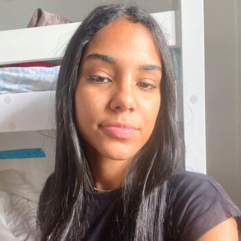 Babysitter in Lisbon: Julia Oliveira