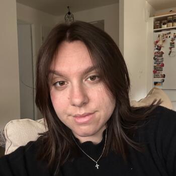 Babysitter in Hérouville-Saint-Clair: Ambre