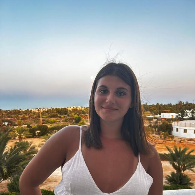 Babysitter in Perwez: Norah