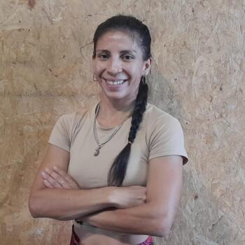 Niñera Posadas: Yohana