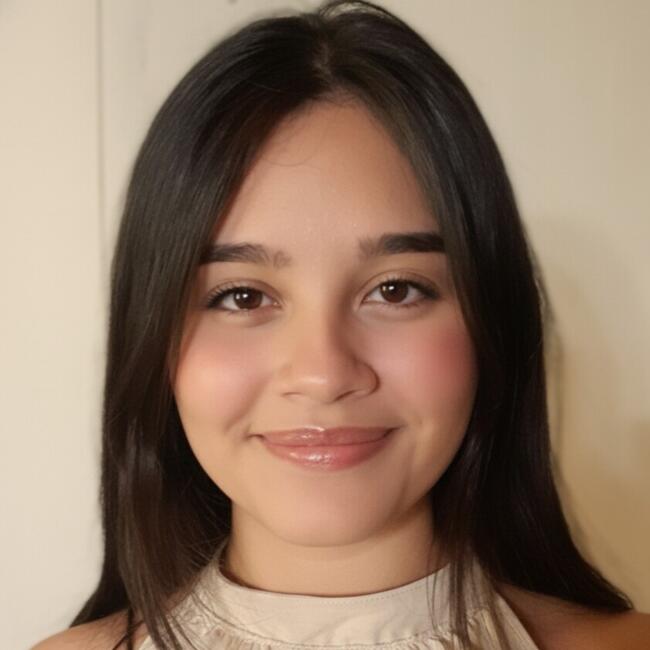 Babysitter in Pilar: Tatyana Micol