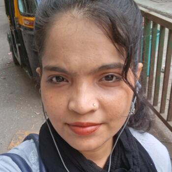 Babysitter in Parbhani: Neha