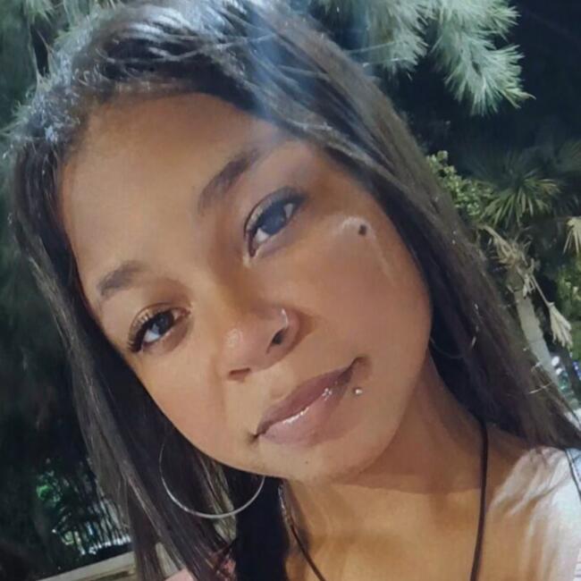 Babysitter in Rio Grande: Evellyn