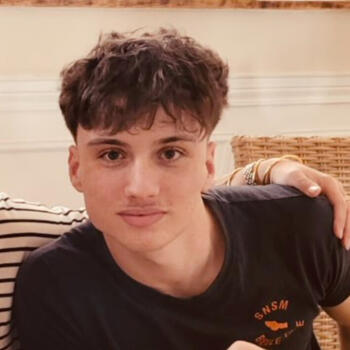 Babysitter in Angers: Diego
