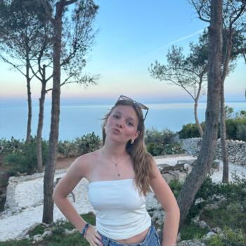 Babysitter Boyer: Lara