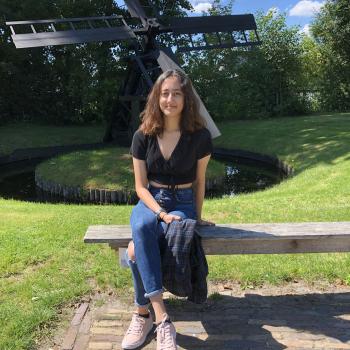 Babysitter Hilversum: Navya