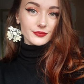 Barnvakt i Lille: Dorine