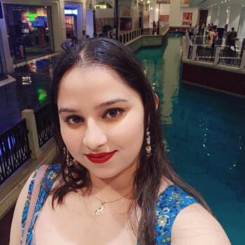 Babysitter in Greater Noida: Shreya