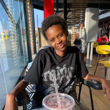 Babysitter in Pretoria: Thobile