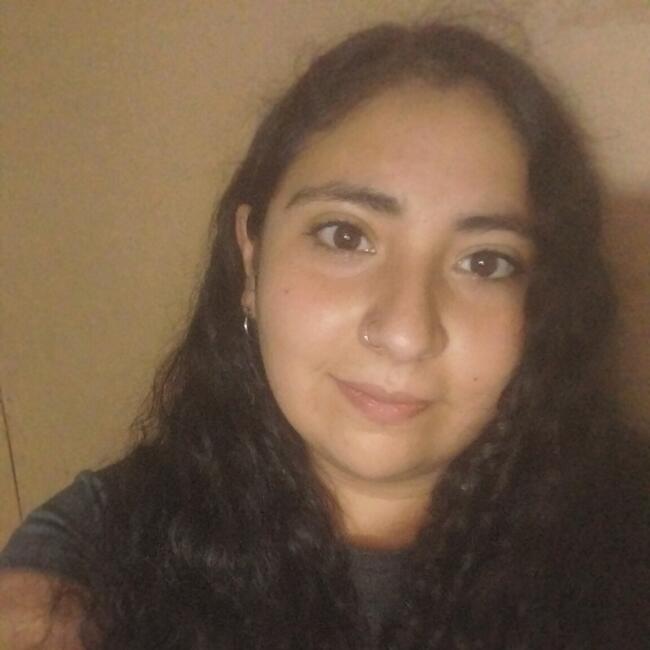 Niñera en Cruz de Piedra: Celina