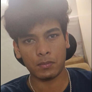 Babysitting job in Delhi: babysitting job Shikhar