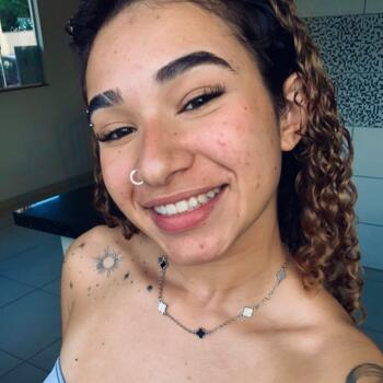 Babysitter in Águas Lindas de Goiás: Daniella