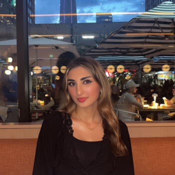 Babysitter Toronto: Henna