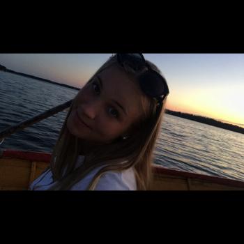 Barnvakt i Åbo: Rebekka